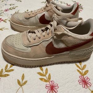 Nike Cream and Brown Shoes